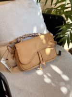 کیف تیارا - Image 5