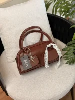 کیف صندوقی زنانه ژاندارک